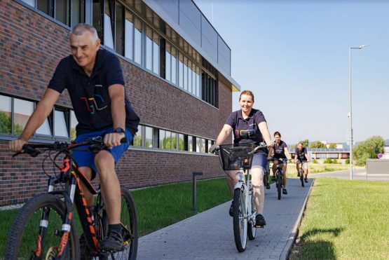 Scheidt_Bachmann_Do_prace_na_bicykli 2